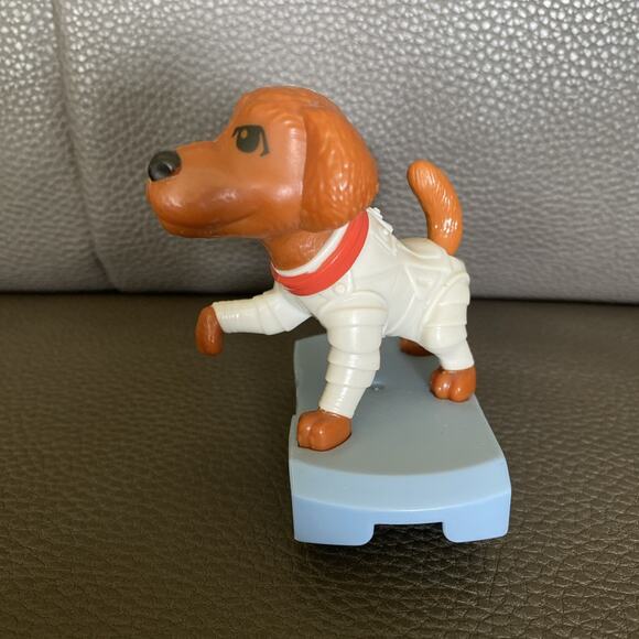 Marvel Guardians of the Galaxy Cosmo Mini Collectible Figurine - Picture 5 of 7